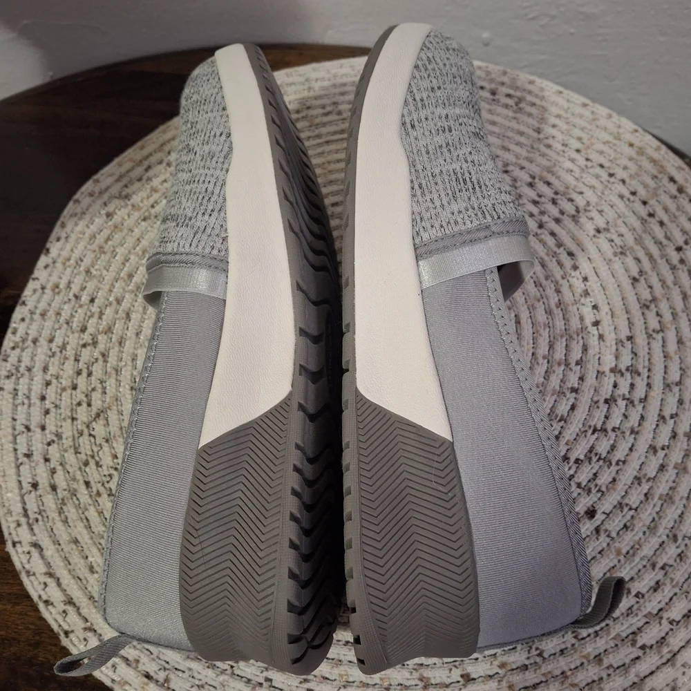 Gray Lands' End Slip-On Women's Shoes Size  8.5.